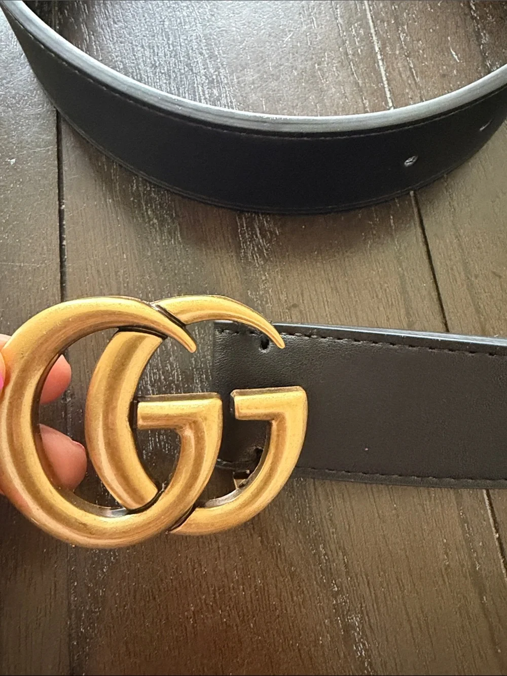 Gucci Black Leather Belt with Antiqued Gold Double G Buckle